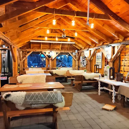 Holiday home Zagroda Alpaka